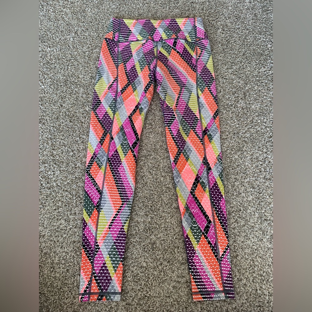 VS Knockout Tights - Picture 2 of 3